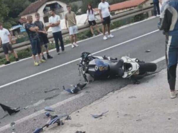 Hard accident on Bradin, traffic completely stopped