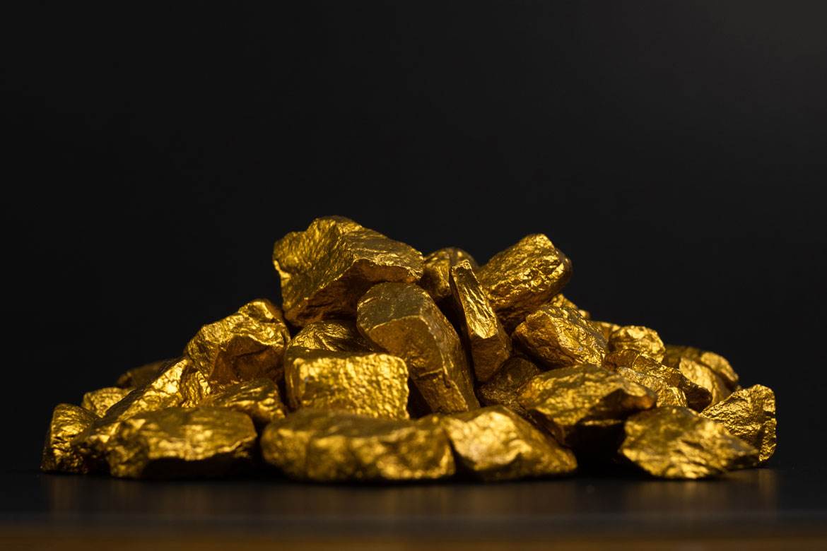 Gold this year with higher growth from bitcoin