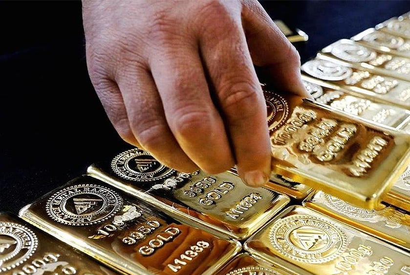 Gold for the first time above $ 3,800