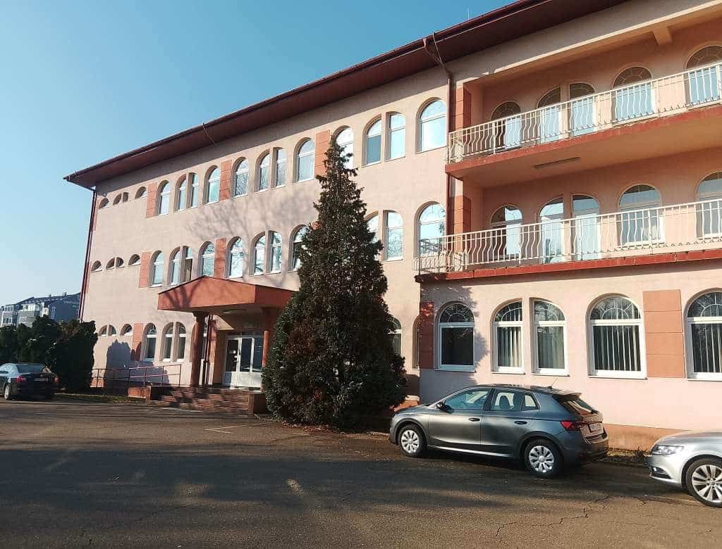 Confirmed indictments for seven people for abuse of positions in the awarding funds for renovation of housing units