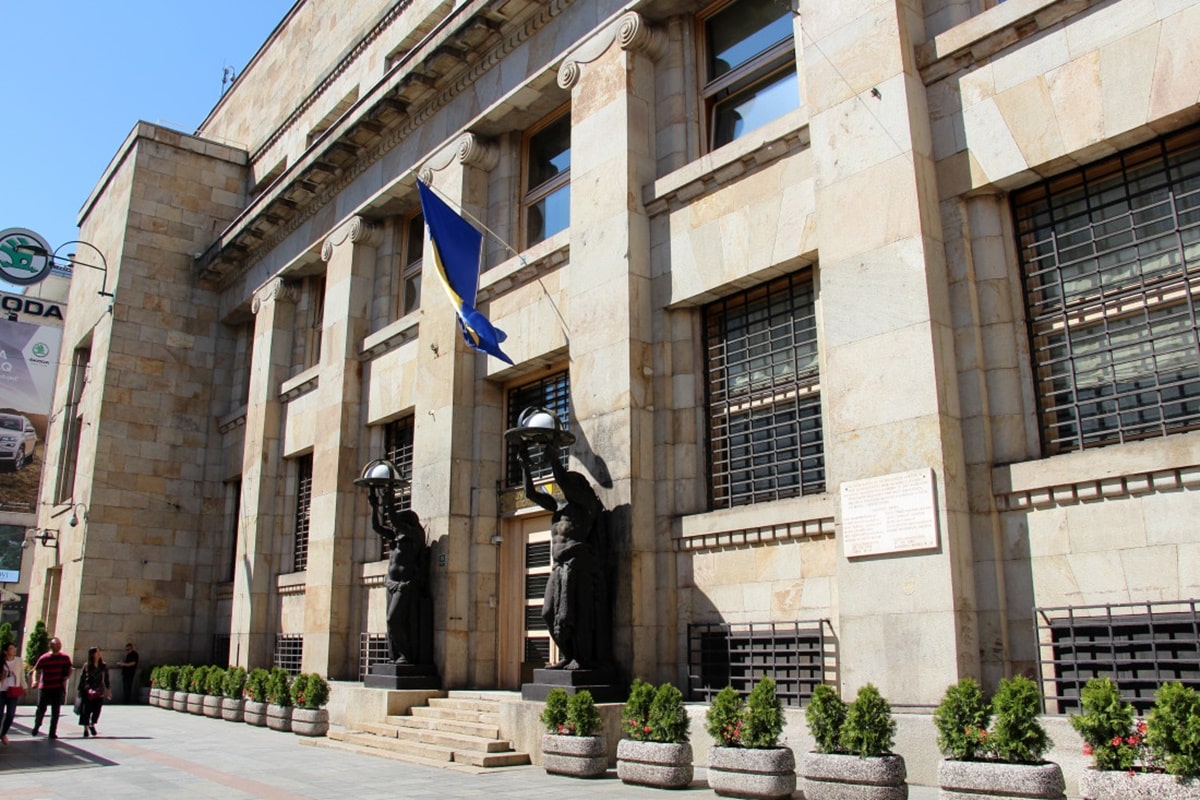 CBBH on the occasion of World Savings Day: Citizens’ trust in KM and the bank is growing
