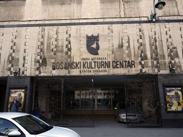 Ecija Ojdanić for the first time in Sarajevo with a multi-award winning comedy "Vla Vla Vlajland Cabaret"