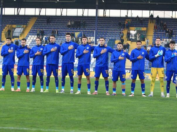 Young dragons brightly collapsed Slovenia in Koper!