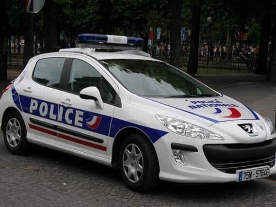 Armed robbers break into a gold laboratory in Lyon