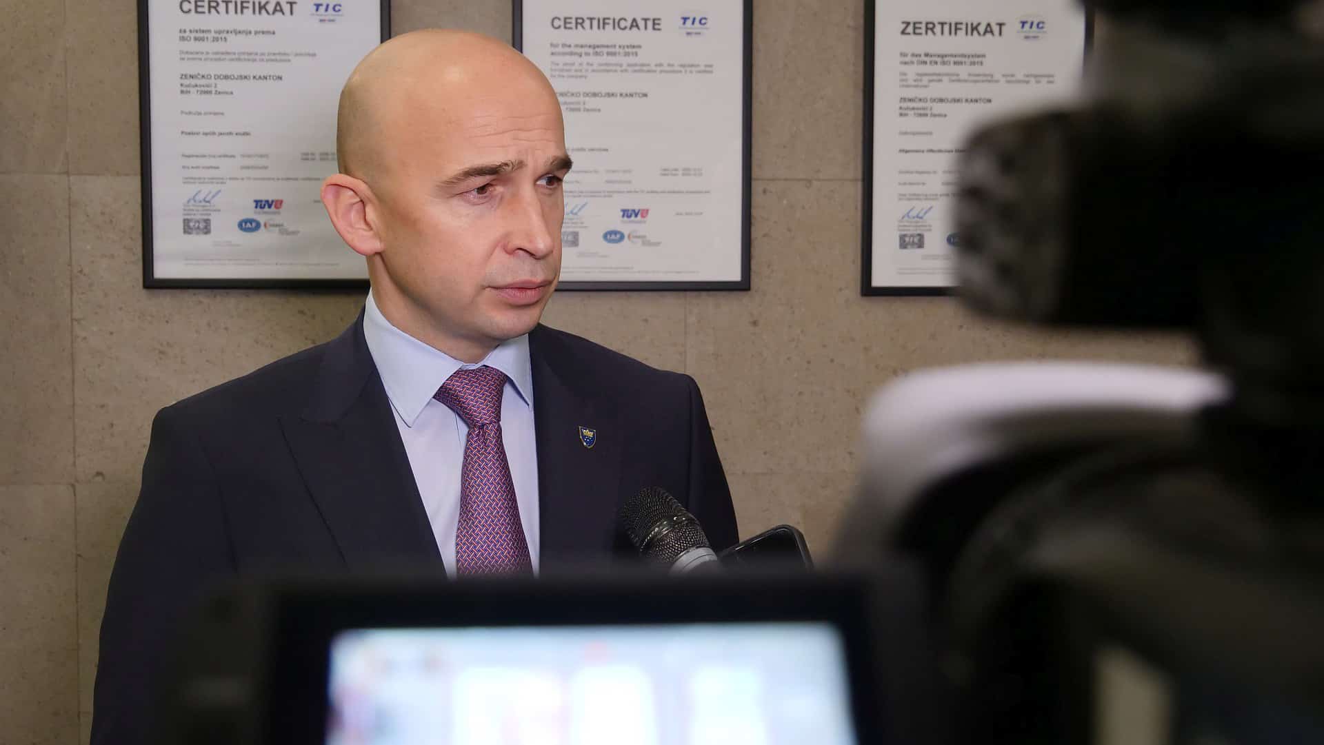 PIVIC: The Troika accepted Dodik’s requirements of the Constitutional Court of BiH, there is no termination of the entity veto