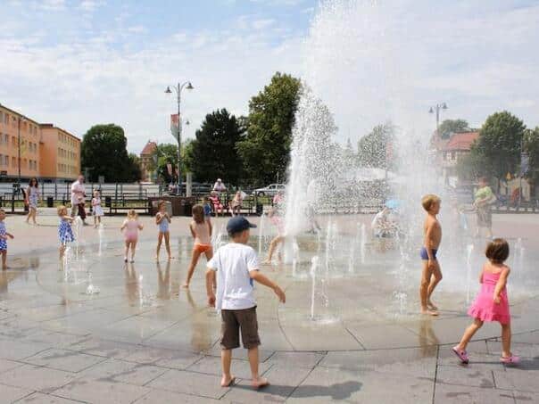 Poland introduces a zero income tax rate for parents with two children