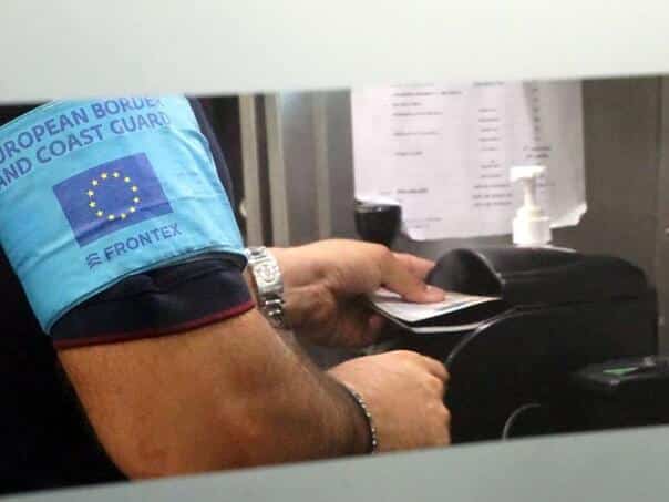 Representatives of the EU and Frontex visiting the officials of Sarajevo International Airport