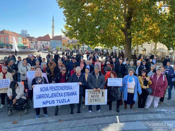 Protests by pensioners in Tuzla: You can’t survive on 600 KM!