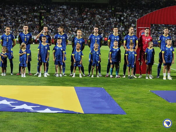 Full Bilino polje welcomes Romania