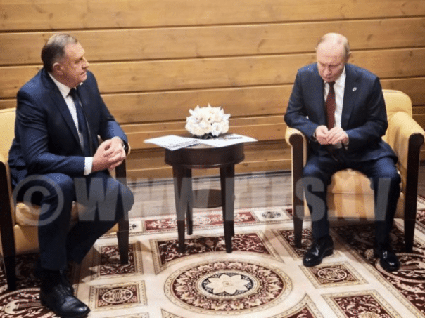 Putin congratulated Serbian unity day; Dodik: We want Russia to progress