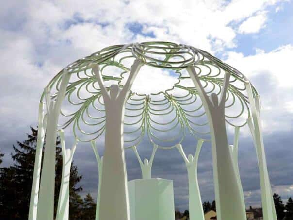 Tomorrow the unveiling of the monument "The flower of Srebrenica" on UN Square in Vienna