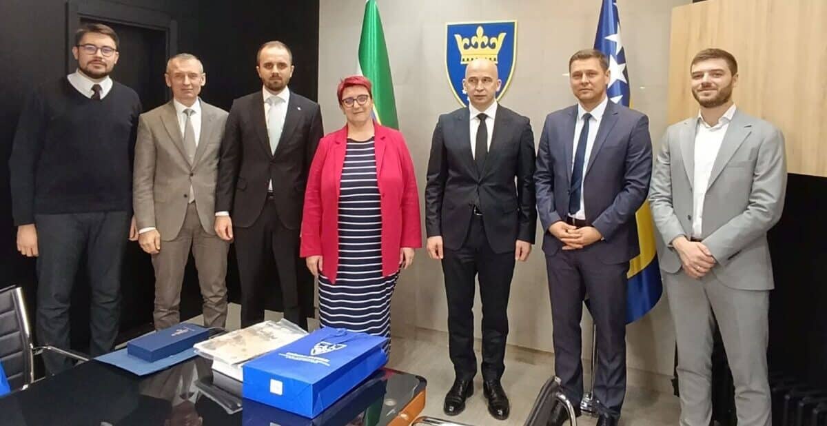 The “Bosniaks Together” delegation visited the ZDK Government: It is important that Bosniaks work together wherever they live