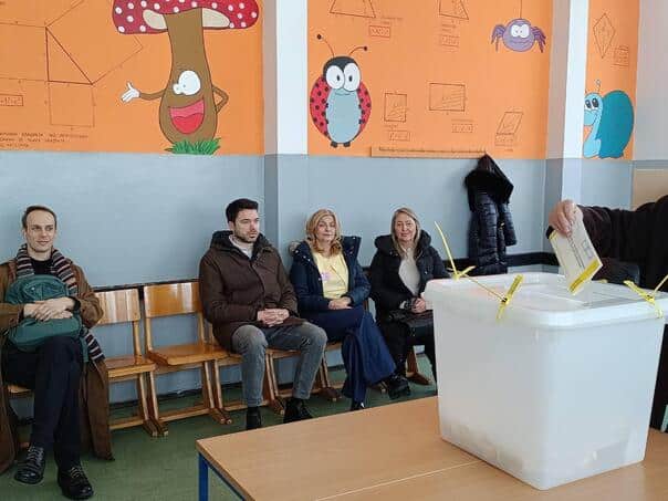 By 3:00 p.m., 26 percent of voters had voted, the CEC of Bosnia and Herzegovina had an urgent session