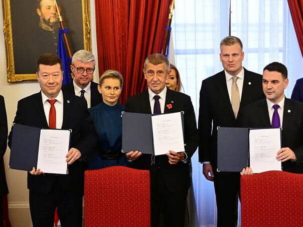 Right-wingers signed a coalition agreement on the new Czech government