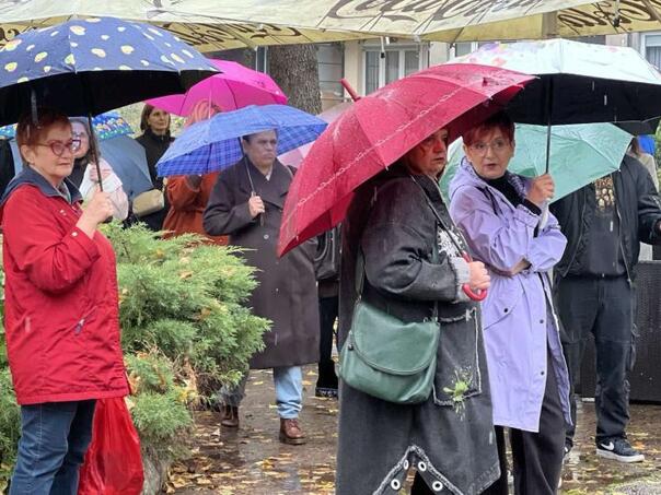 Citizens of Tuzla at a protest in front of the MUP TK: It’s time to say ENOUGH!