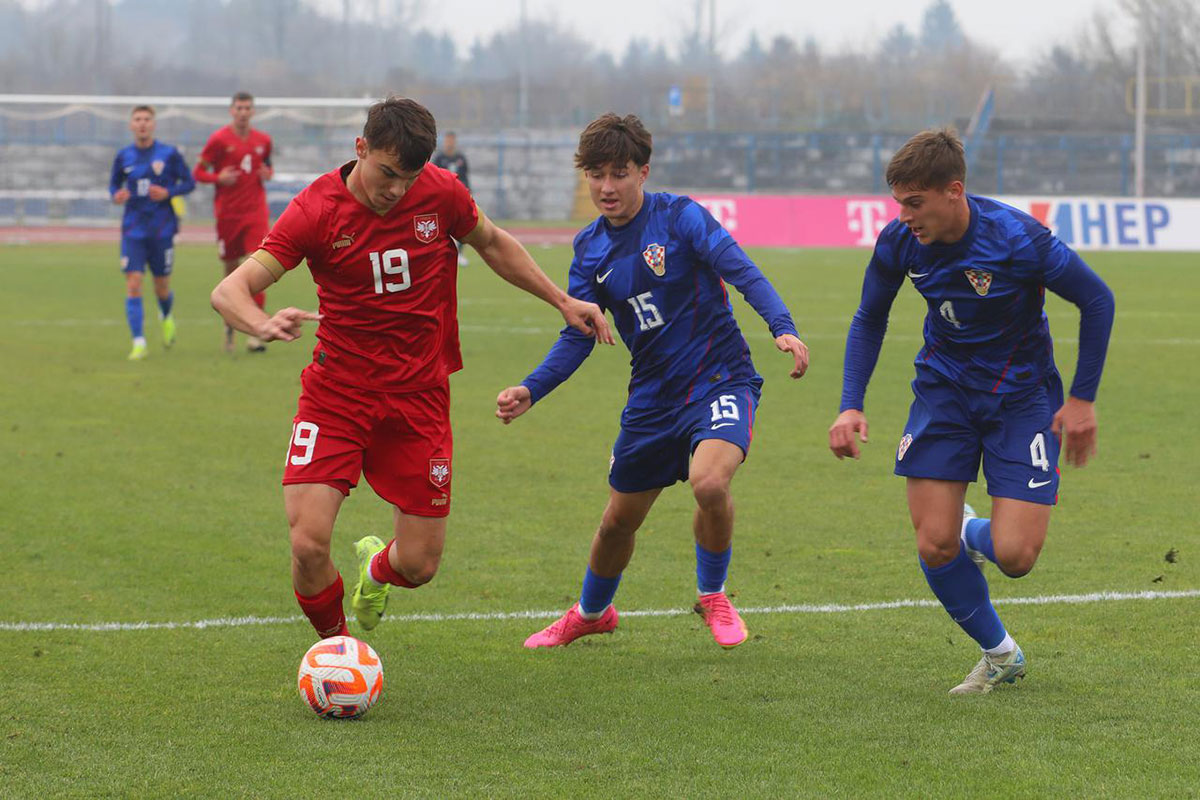 The Croatian U-19 national team plays against Serbia on the Day of Remembrance of the Victims of Vukovar