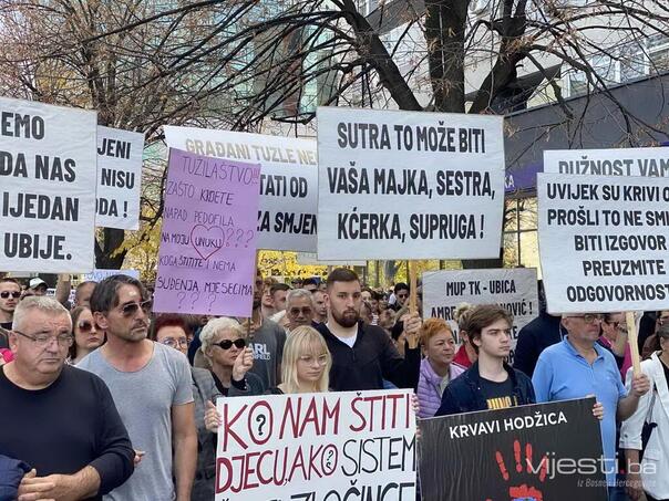 Clear messages from the citizens from the protest walk in Tuzla: Everyone who knew is guilty!
