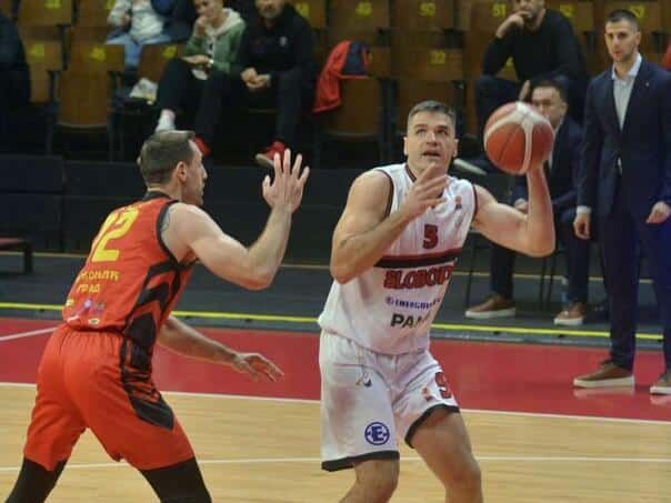 Sloboda basketball players outplayed Mladost in Mejdan