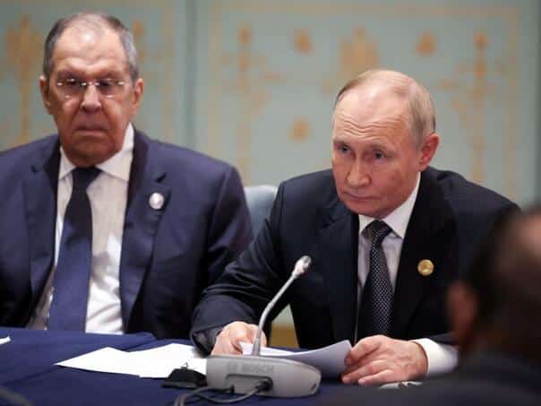 The Kremlin claims that Lavrov is out of favor with Putin
