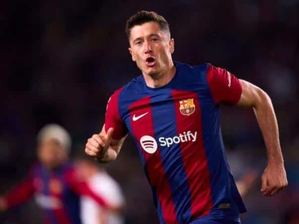 Lewandowski at the crossroads: Fenerbahce or Milan?