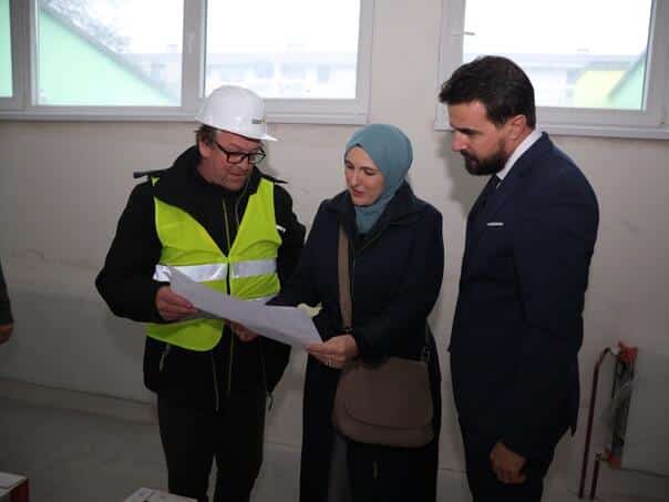 Muzur and Hota-Muminović toured the work on the renovation of the Lužani kindergarten