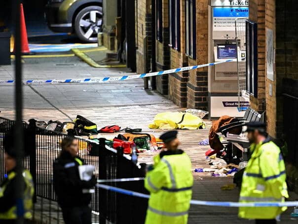Attack in England, nine people are fighting for their lives