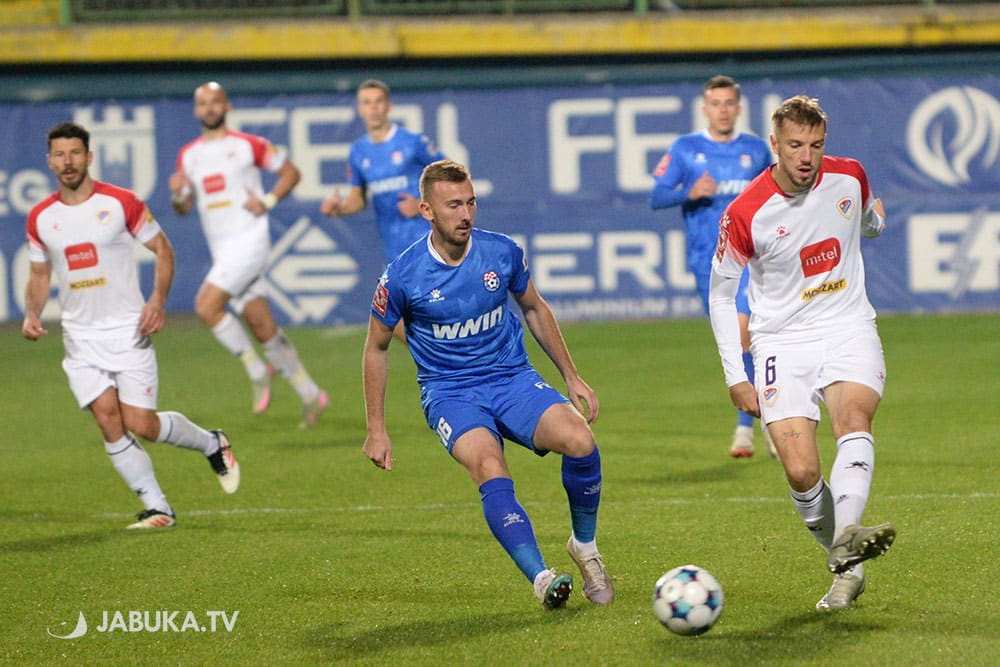 The fighter scored in stoppage time for the victory at Pecara