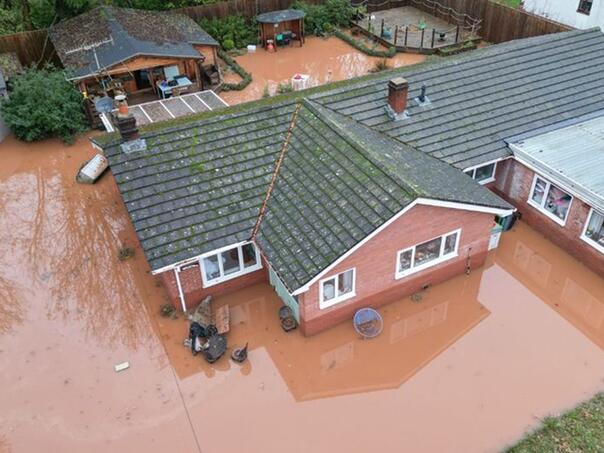 Storm Claudia continues to batter Great Britain: Many without power