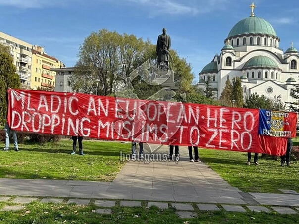 Romanian hooligans developed a scandalous banner of support for Ratko Mladić