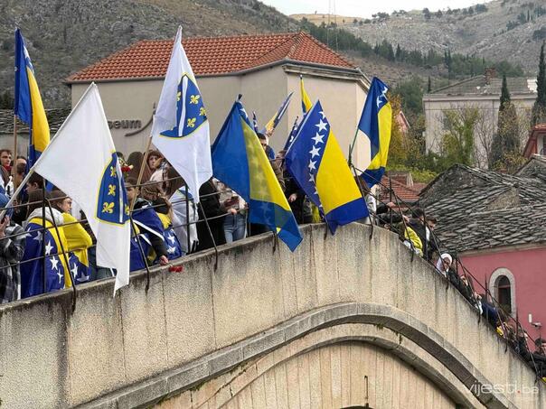 The anniversary of the demolition of the Old Bridge was marked with a jump without applause