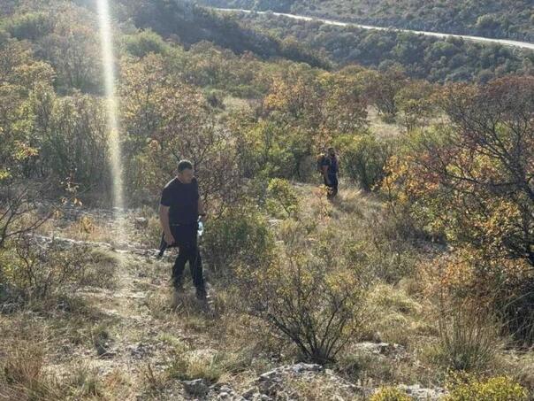 Rescuers continue the search for the missing Fatima Džajić