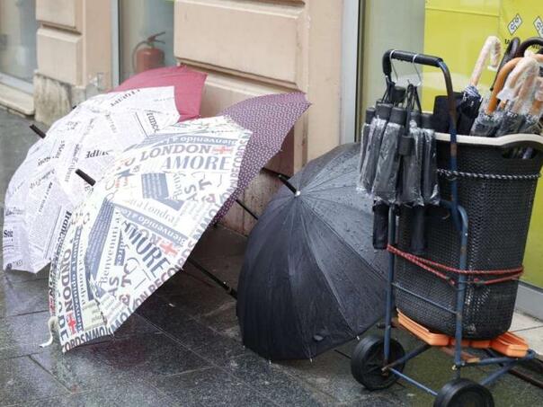 Prepare the umbrellas: Meteorologists have announced precipitation for tomorrow