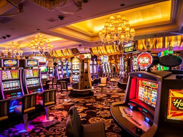 Spouses in the casino tried to win 1.2 million Australian dollars by fraud