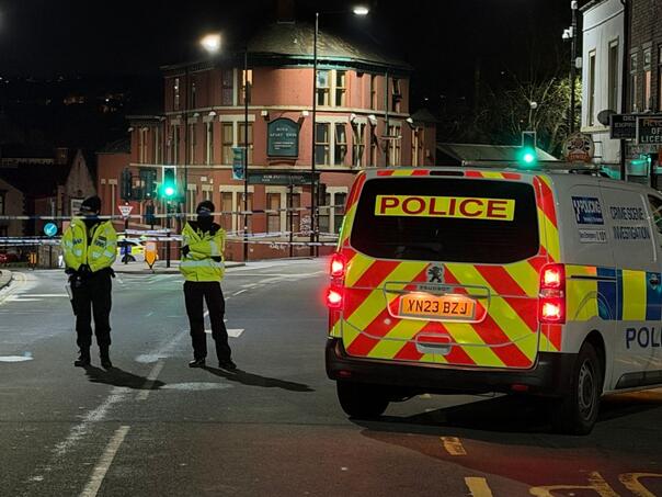 A teenager shot in Britain, his life is in danger