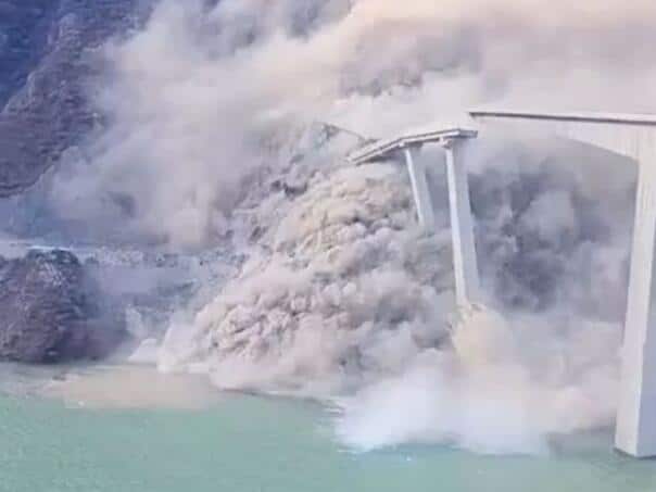 A bridge that was recently opened collapsed in China