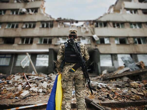 Ukraine and the US continue negotiations in Switzerland on a disputed peace plan
