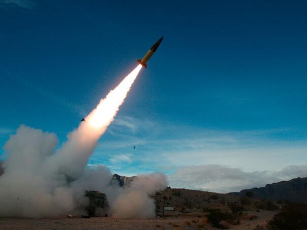 Ukraine announced that it attacked military targets in Russia with American ATACMS missiles