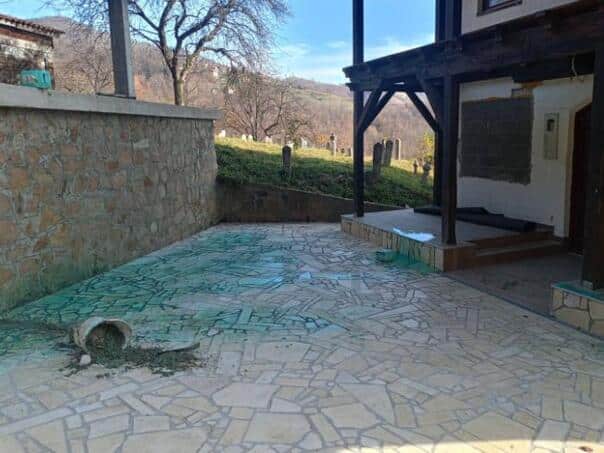 Vandals damaged a mosque under renovation near Zenica