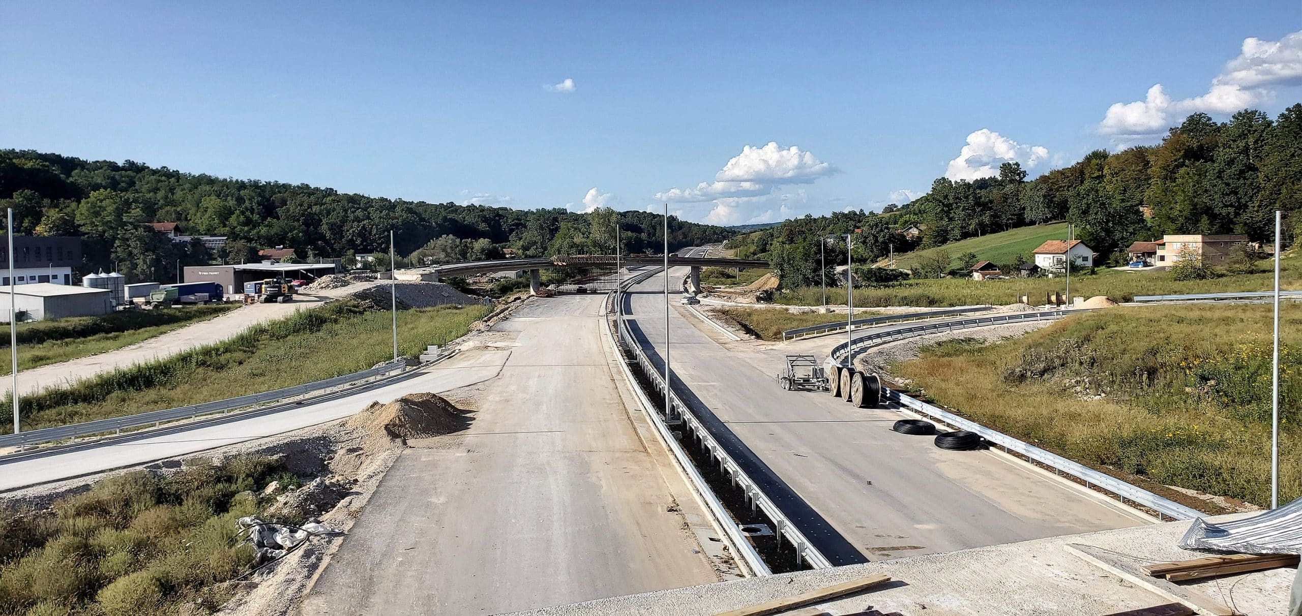 Corridor 5c from the air: Final works on the section through Tešanj