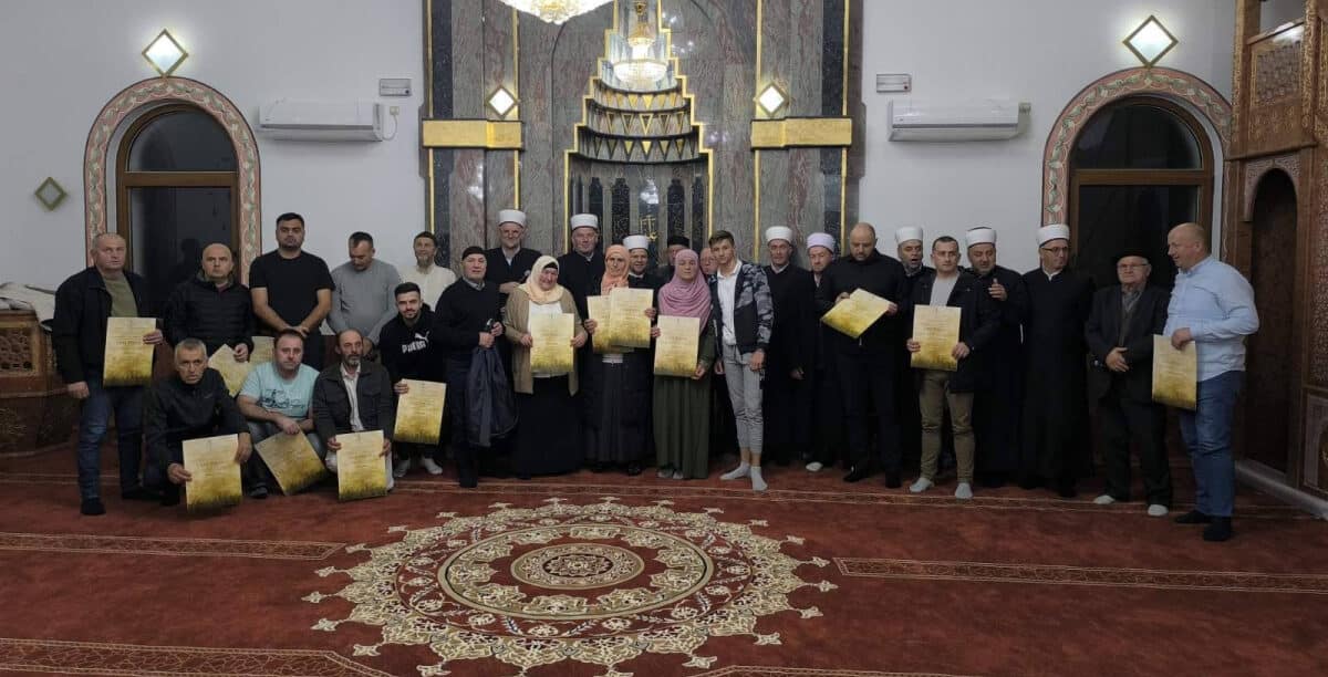 Dobropolje-Mekiš: The mevlud was studied and the waqf names were presented to the waqifs on the occasion of the completion of the restoration of the mosque
