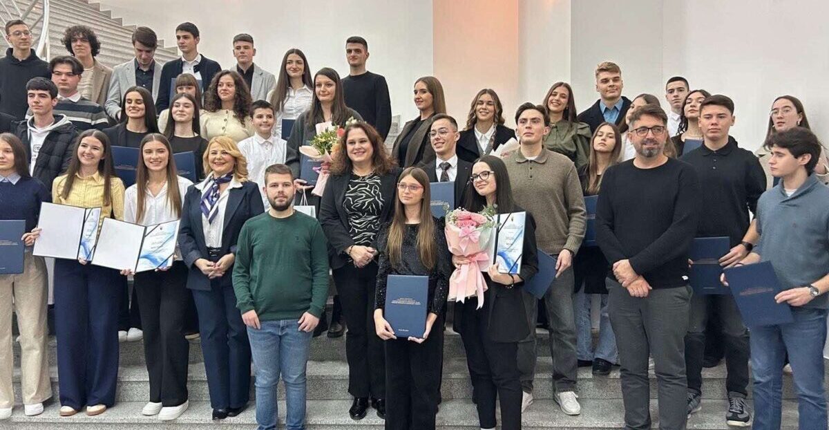 Student from Tešnj among the best in the Federation of Bosnia and Herzegovina: Bakir Širbegović awarded for exceptional success