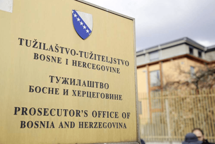 An indictment was filed against several officials of the customs and Border Police of BiH