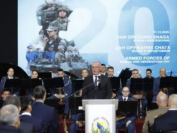 Academy on the occasion of the Day of the Armed Forces of Bosnia and Herzegovina: The armed forces showed that they serve all people in the country