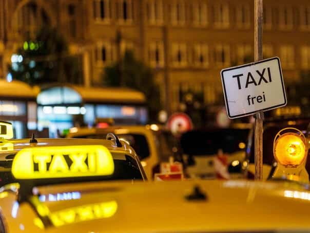 Frankfurt introduced a night taxi for women