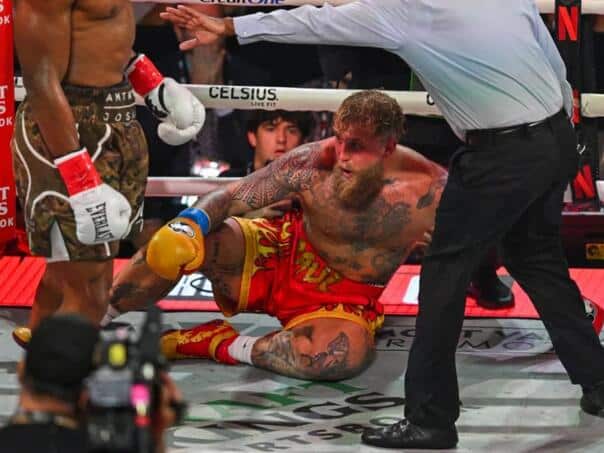 End in the sixth round: Joshua too strong for Paul
