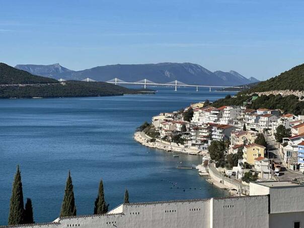Neum municipality introduces monthly support for unemployed mothers in the amount of 500 KM