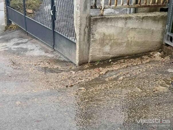 Panjina Kula has been waiting for solutions for months, feces are still flowing down the street