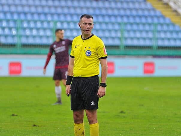 Petrović referees the derby at Rođeni stadium, Aleksić at Grbavica