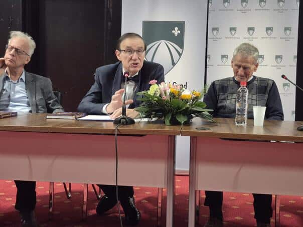 Promoted book "A time of debauchery": Prospects for peace after Dayton