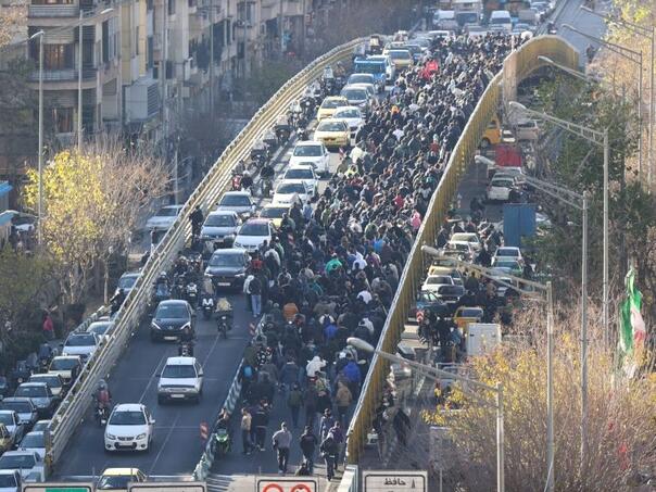 Protests across Iran over inflation: Government offers protesters dialogue